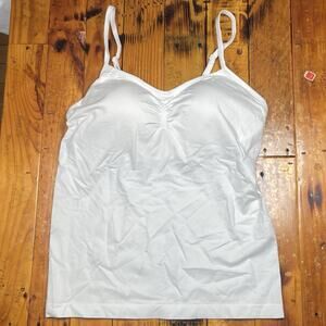 Ambrielle Camisole Women’s Size L White Seamless Molded Cup Built in Shelf Bra
